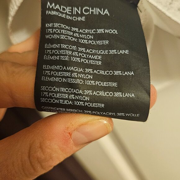 Club Monaco sweater - Picture 5 of 5